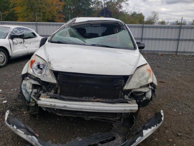 JHLRE4H47BC002405 - 2011 HONDA CR-V SE WHITE photo 5