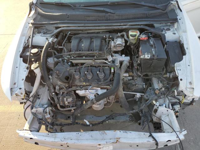 1FAHP2E89FG188449 - 2015 FORD TAURUS SEL WHITE photo 11