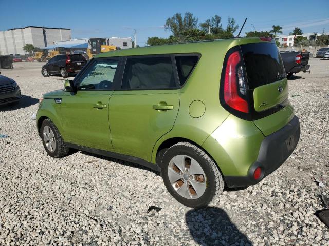 KNDJN2A27G7865311 - 2016 KIA SOUL GREEN photo 2