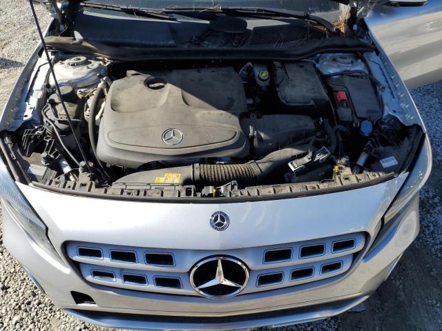 WDCTG4EB0KJ584160 - 2019 MERCEDES-BENZ GLA 250 SILVER photo 11