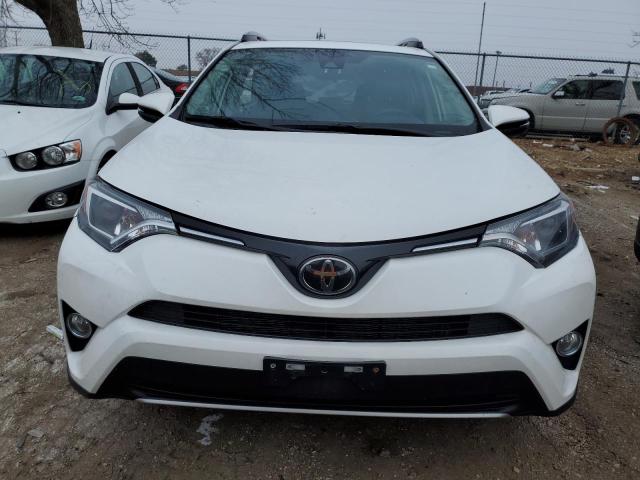 2T3RFREV2JW846643 - 2018 TOYOTA RAV4 ADVENTURE WHITE photo 5