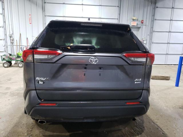 JTMP1RFV7KD028795 - 2019 TOYOTA RAV4 XLE GRAY photo 6