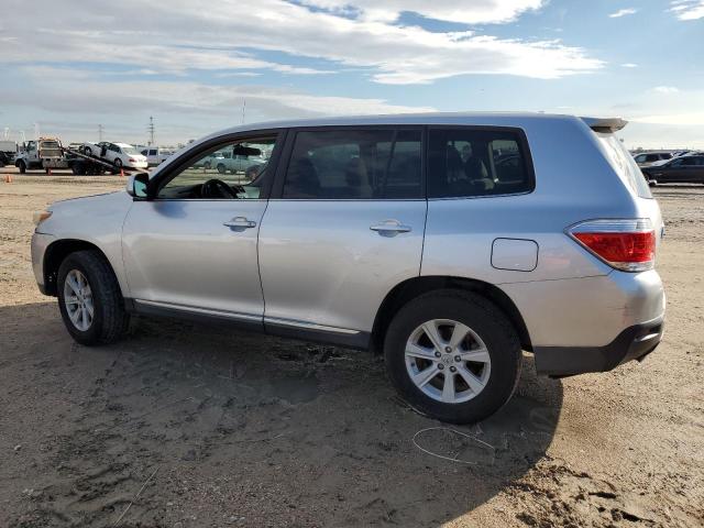 5TDZK3EH8CS080778 - 2012 TOYOTA HIGHLANDER BASE Argent photo 2