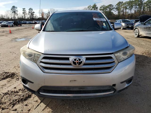 5TDZK3EH8CS080778 - 2012 TOYOTA HIGHLANDER BASE Argent photo 5