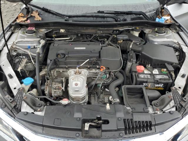 1HGCR2F33HA067229 - 2017 HONDA ACCORD LX SILVER photo 11