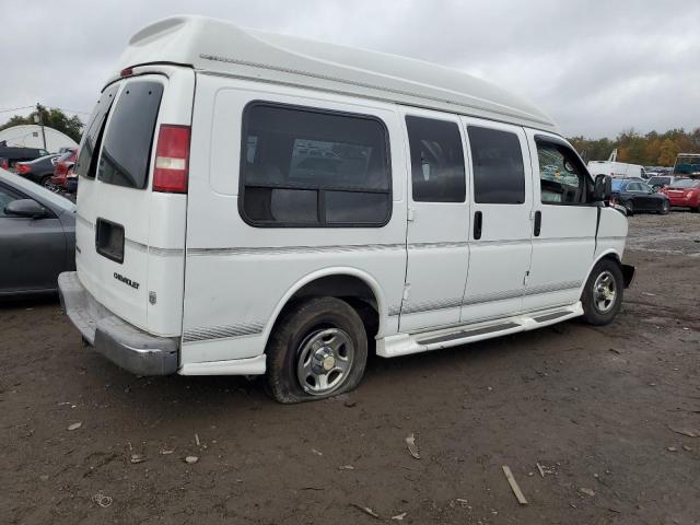 1GBFG15X651104600 - 2005 CHEVROLET EXPRESS G1 WHITE photo 3