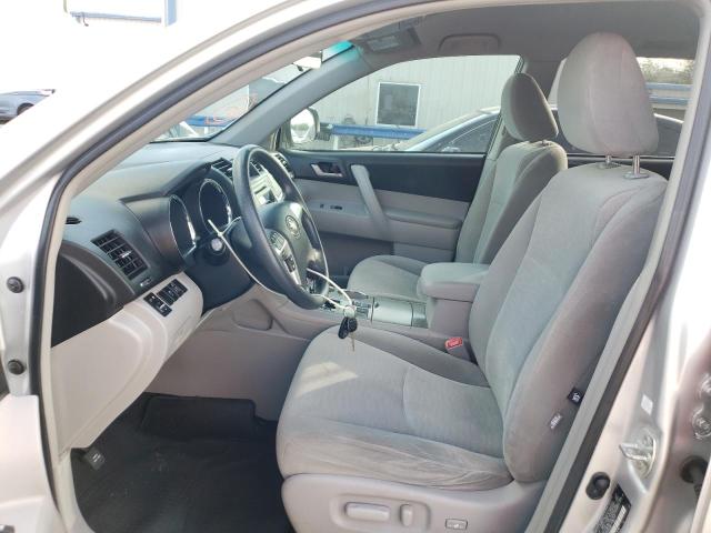 5TDZA3EH2CS030963 - 2012 TOYOTA HIGHLANDER BASE Күміс фото 7