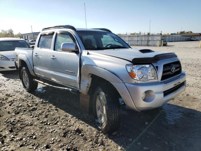 5TEJU62N97Z458411 - 2007 TOYOTA TACOMA DOUBLE CAB PRERUNNER SILVER photo 4