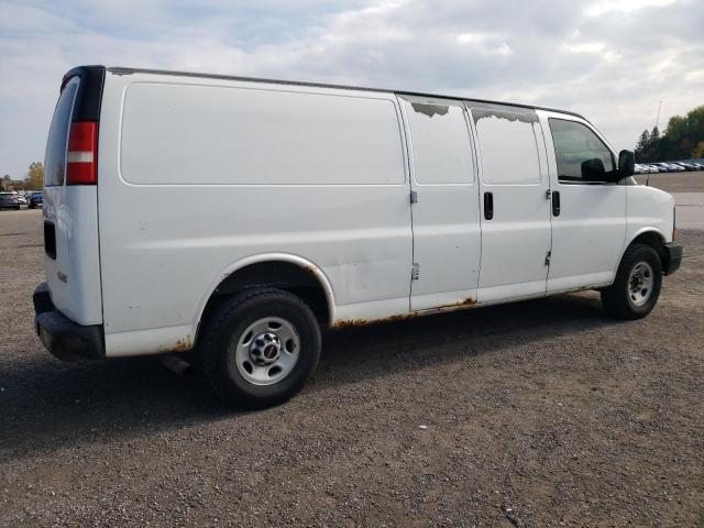 1GTZGGBA7A1140396 - 2010 GMC SAVANA G2500 WHITE photo 3