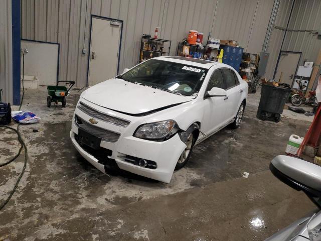 1G1ZK57749F146826 - 2009 CHEVROLET MALIBU LTZ თეთრი ფოტო 1