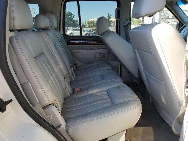 5LMEU88H44ZJ26990 - 2004 LINCOLN AVIATOR 白色 照片 10