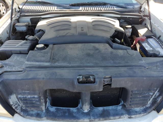 5LMEU88H44ZJ26990 - 2004 LINCOLN AVIATOR 白色 照片 11