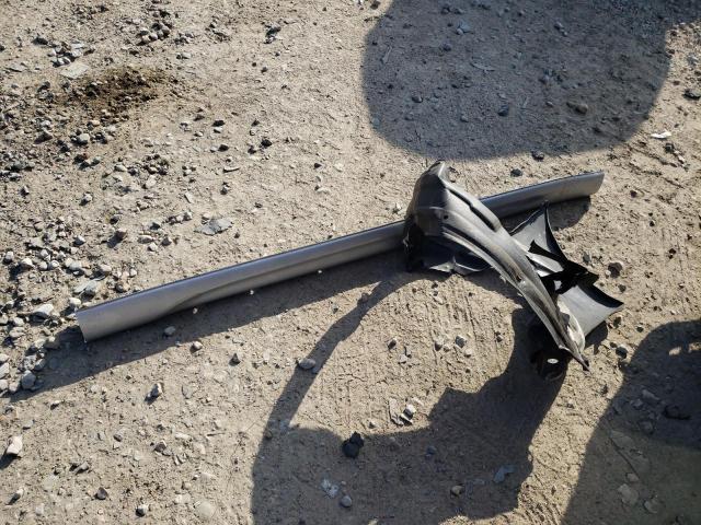 2T1KR32EX5C370328 - 2005 TOYOTA COROLLA MA XR SILVER photo 12