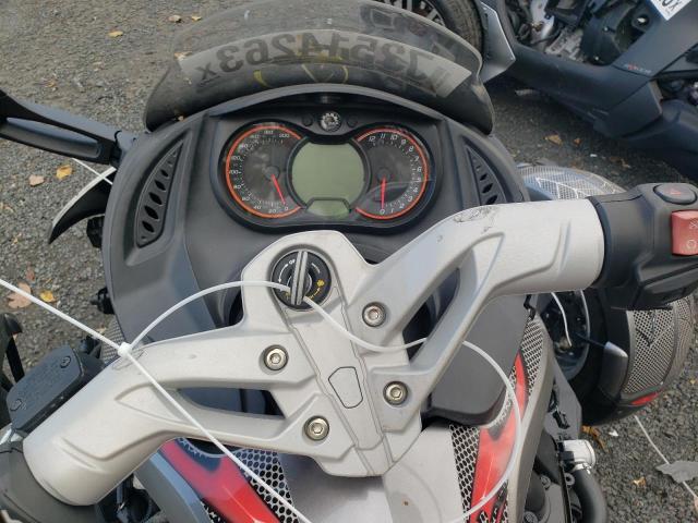 2BXNAAC12DV000078 - 2013 CAN-AM SPYDER ROA RS GRAY photo 8