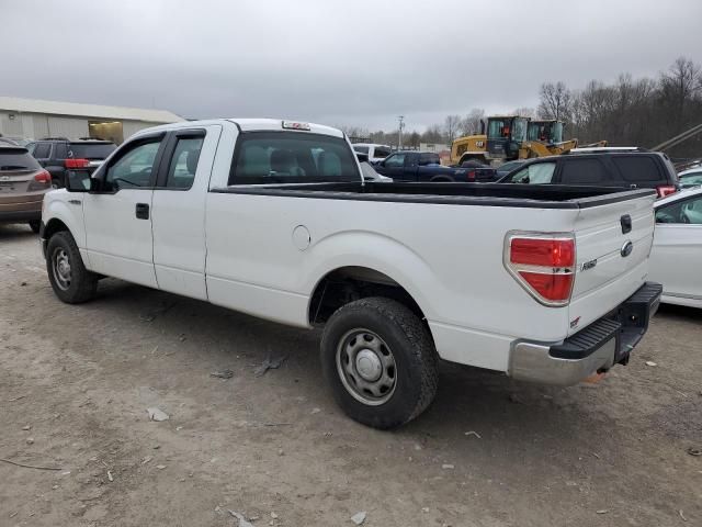 1FTVX1CF0DKD39763 - 2013 FORD F150 SUPER CAB WHITE photo 2