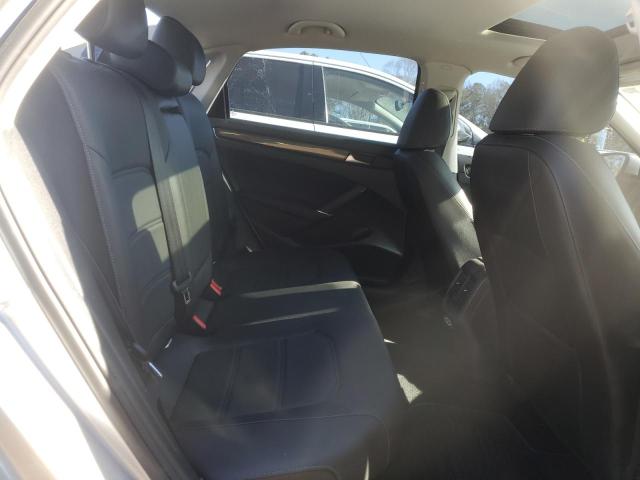 1VWMA7A34LC021045 - 2020 VOLKSWAGEN PASSAT R-LINE Gümüş foto 10