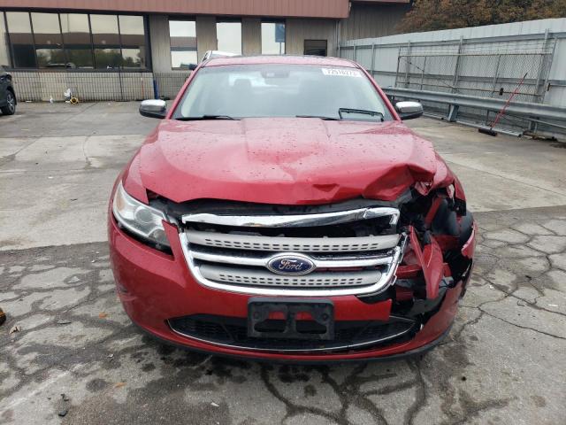 1FAHP2FWXAG160181 - 2010 FORD TAURUS LIMITED RED photo 5
