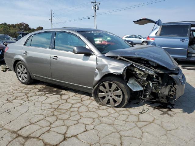 4T1BK36B55U058386 - 2005 TOYOTA AVALON XL GRAY photo 4