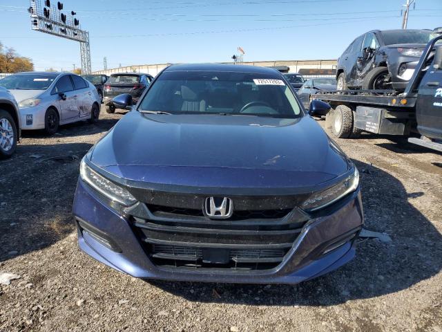 1HGCV2F98JA022471 - 2018 HONDA ACCORD TOURING BLUE photo 5