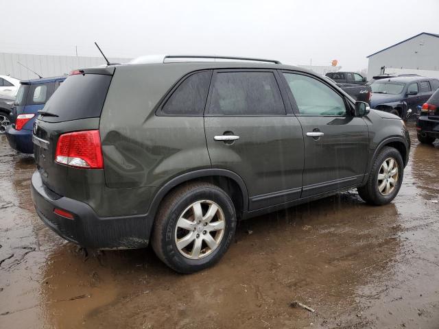 5XYKT3A65CG247453 - 2012 KIA SORENTO BASE GREEN photo 3