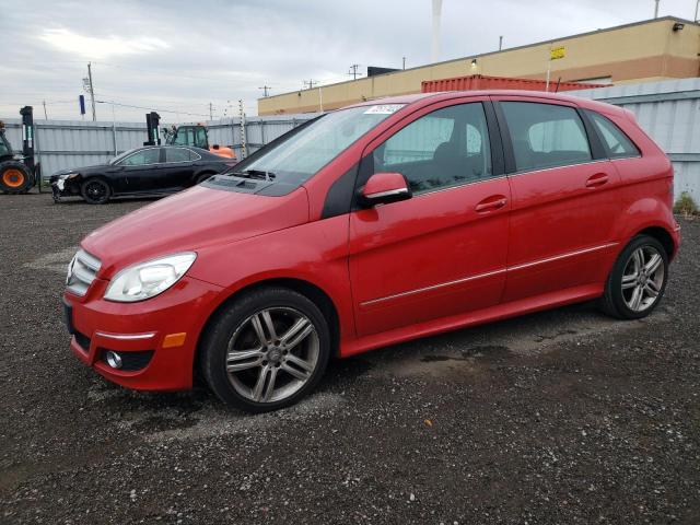 WDDFH3DB3BJ634700 - 2011 MERCEDES-BENZ B200 RED photo 1