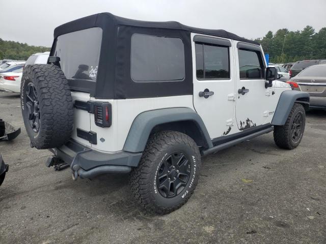 1C4HJWEG0DL570402 - 2013 JEEP WRANGLER U SAHARA WHITE photo 3