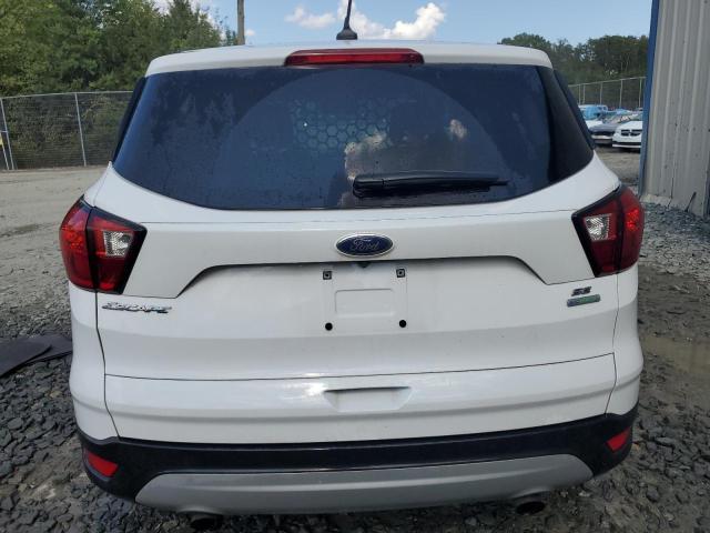 1FMCU0GD7KUC53270 - 2019 FORD ESCAPE SE WHITE photo 6