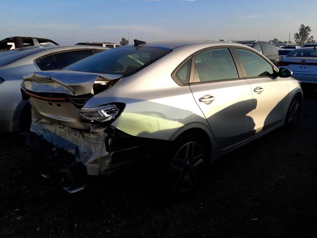 3KPF34AD3KE013541 - 2019 KIA FORTE GT LINE SILVER photo 3