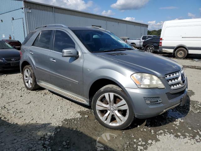 4JGBB8GB3BA722998 - 2011 MERCEDES-BENZ ML 350 4MATIC GRAY photo 4