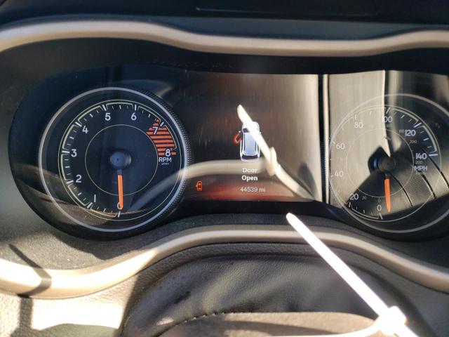 1C4PJMBS7HW656948 - 2017 JEEP CHEROKEE TRAILHAWK WHITE photo 9