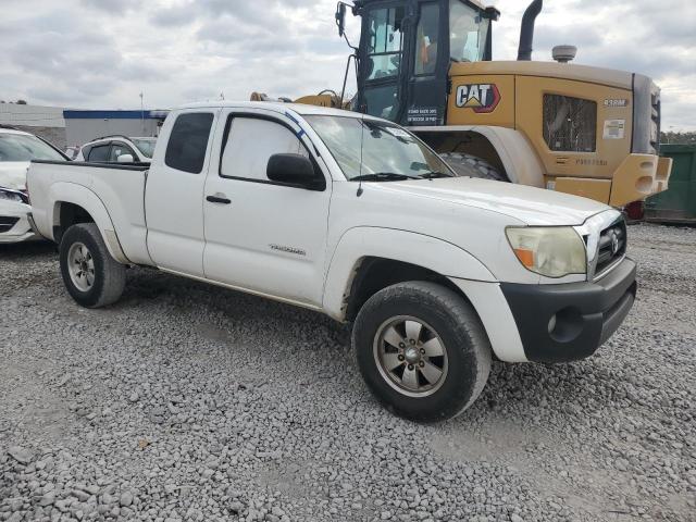 5TETU62N65Z072941 - 2005 TOYOTA TACOMA PRERUNNER ACCESS CAB WHITE photo 4