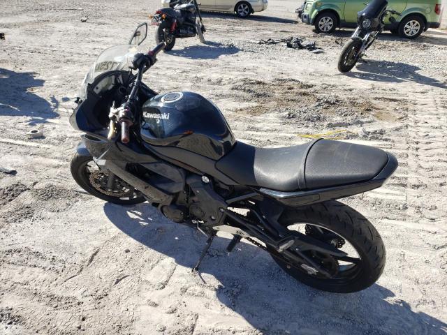 JKAEXEC1XBDA71802 - 2011 KAWASAKI EX650 C 黑色 照片 3