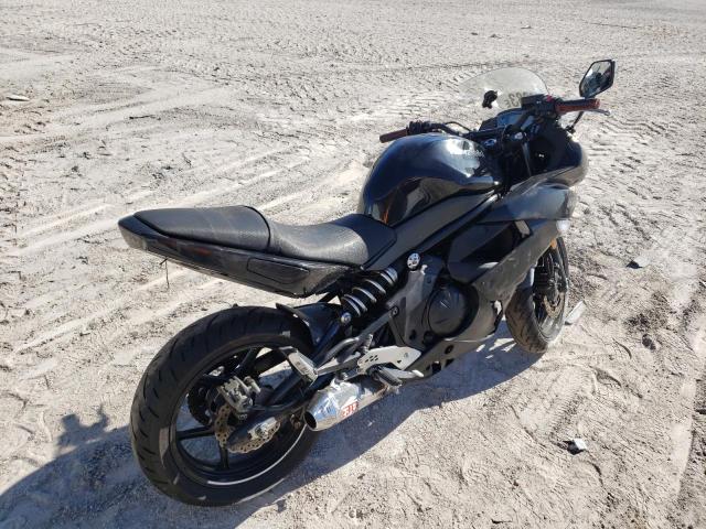 JKAEXEC1XBDA71802 - 2011 KAWASAKI EX650 C 黑色 照片 4