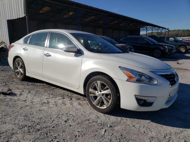 1N4AL3AP0DN462369 - 2013 NISSAN ALTIMA 2.5 WHITE photo 4