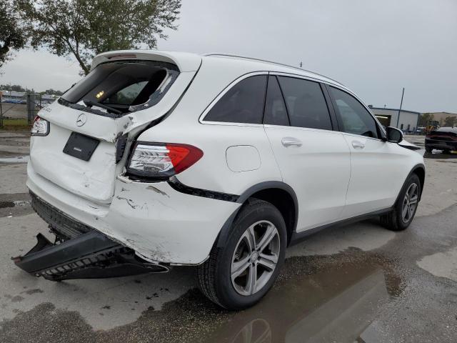 WDC0G4KB1GF024567 - 2016 MERCEDES-BENZ GLC 300 4MATIC WHITE photo 3