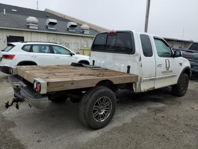 1FTRX18L22NA18237 - 2002 FORD F-150 WHITE photo 3