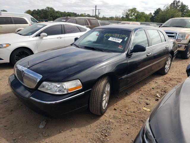 2LNBL8EV0BX761873 - 2011 LINCOLN TOWN CAR EXECUTIVE L BLACK photo 1