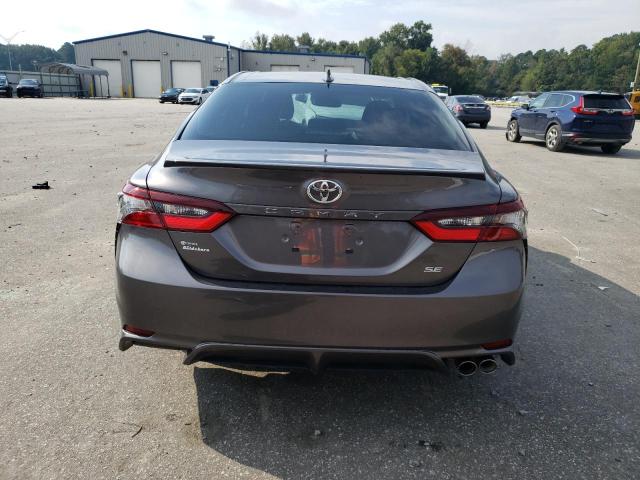 4T1T11AK9RU891374 - 2024 TOYOTA CAMRY SE NIGHT SHADE GRAY photo 6