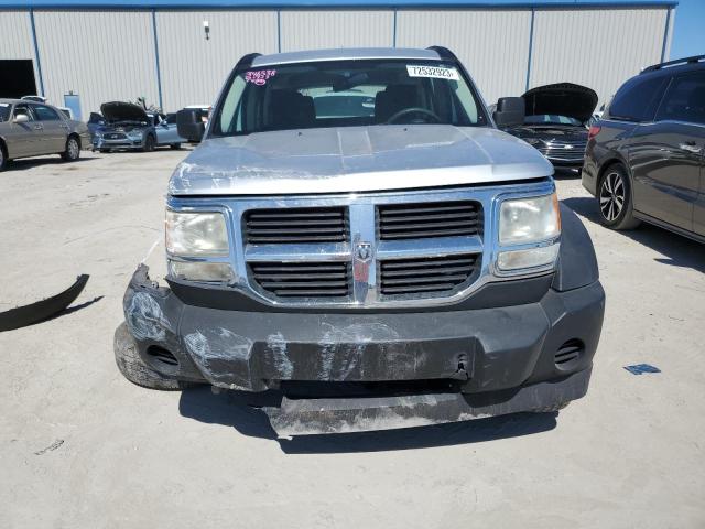 1D8GU28K78W117556 - 2008 DODGE NITRO SXT SILVER photo 5