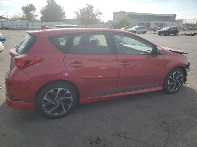 JTNKARJE3JJ573907 - 2018 TOYOTA COROLLA IM RED photo 3