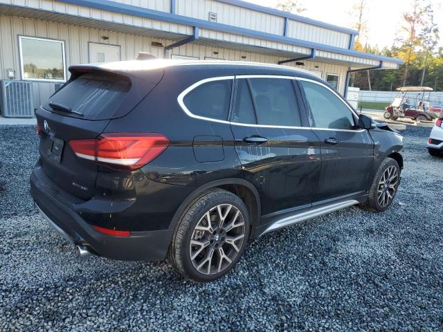 WBXJG9C09M3M67294 - 2021 BMW X1 XDRIVE28I BLACK photo 3