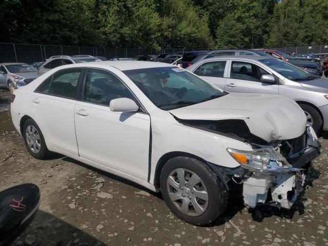 4T1BF3EK9BU621344 - 2011 TOYOTA CAMRY BASE WHITE photo 4