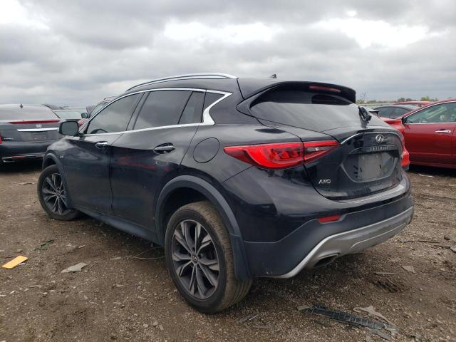 SJKCH5CR2JA043552 - 2018 INFINITI QX30 BASE BLACK photo 2