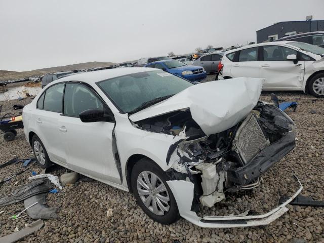 3VW2K7AJXFM412657 - 2015 VOLKSWAGEN JETTA BASE WHITE photo 4