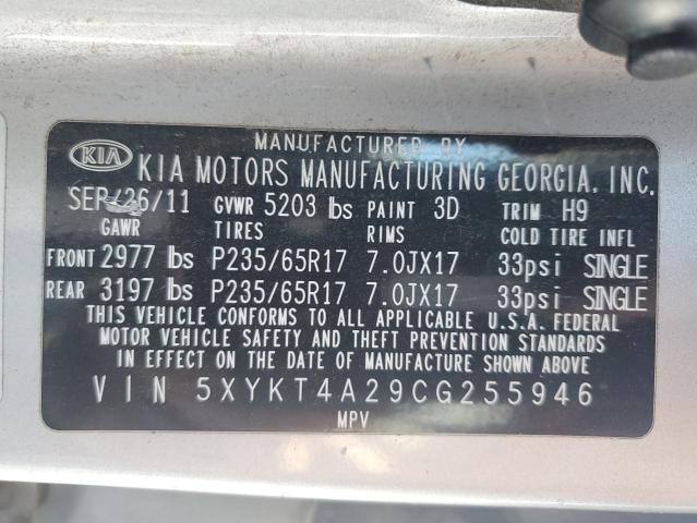 5XYKT4A29CG255946 - 2012 KIA SORENTO BASE SILVER photo 13