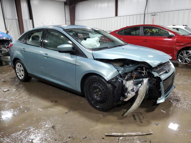 1FAHP3F24CL352015 - 2012 FORD FOCUS SE BLUE photo 4