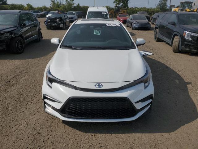 5YFB4MBE7RP170274 - 2024 TOYOTA COROLLA SE Weiß Foto 5