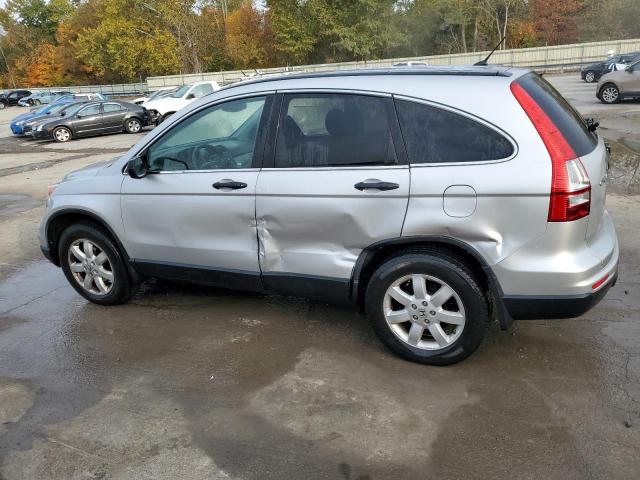 5J6RE4H45BL069902 - 2011 HONDA CR-V SE SILVER photo 2