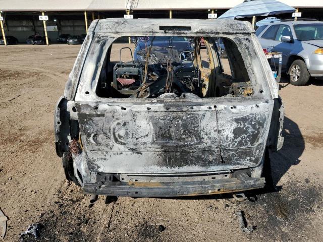 SALFR2BN0BH277426 - 2011 LAND ROVER LR2 HSE BURN photo 6