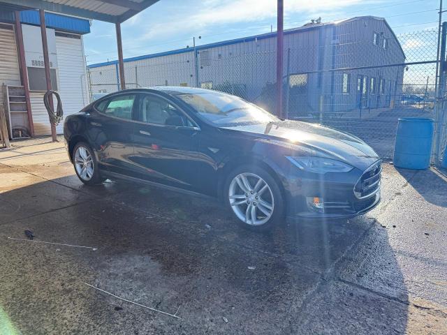 5YJSA1BC5DFP10893 - 2013 TESLA MODEL S 黑色 照片 2